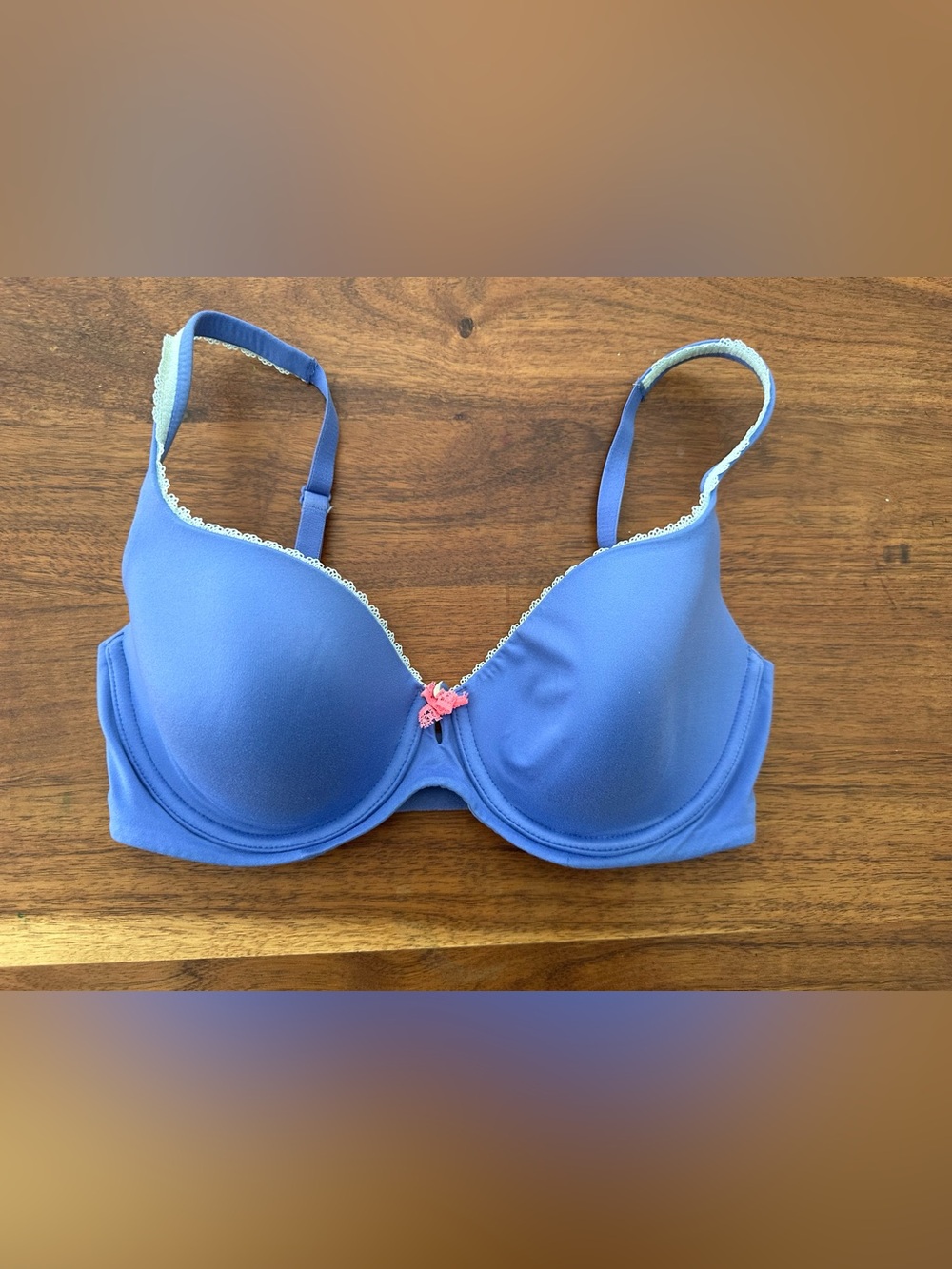 Victoria's Secret Blue T-Shirt Bra with Cream Lace and Pink Bow